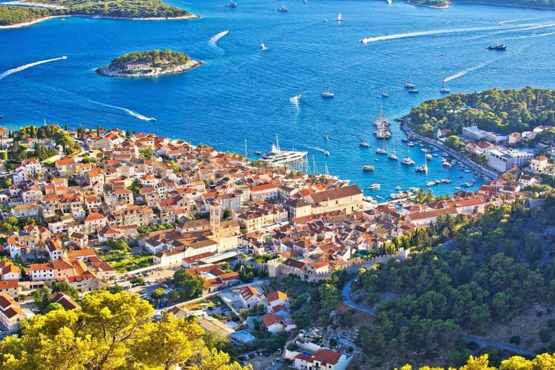 Apartments Luci Hvar Town Rom bilde