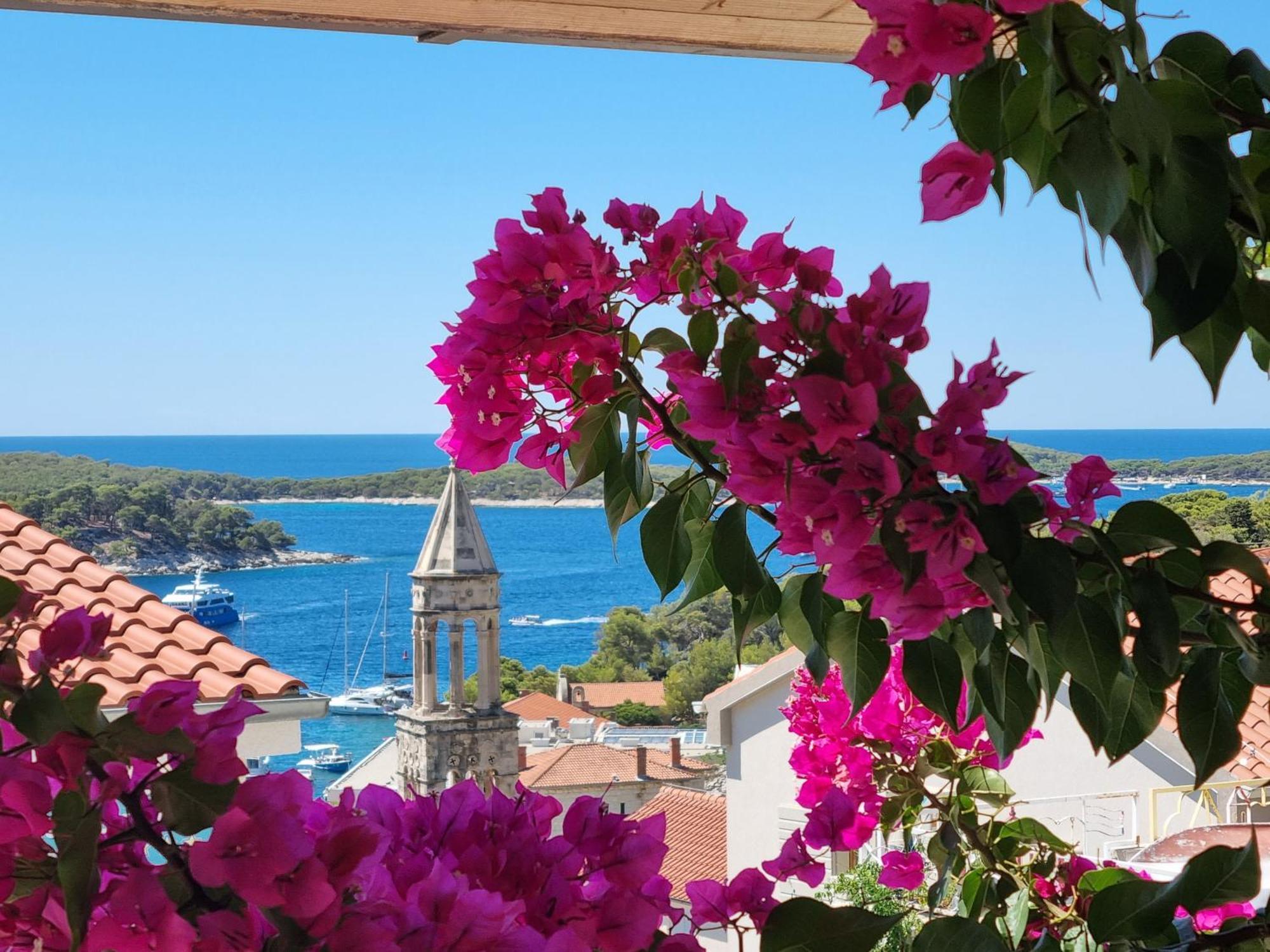 Apartments Luci Hvar Town Rom bilde