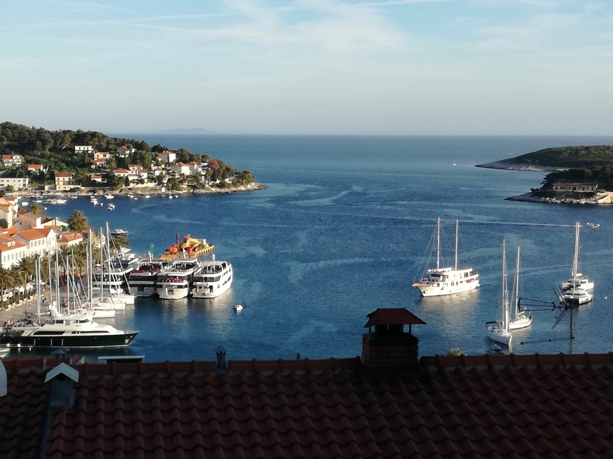 Apartments Luci Hvar Town Eksteriør bilde